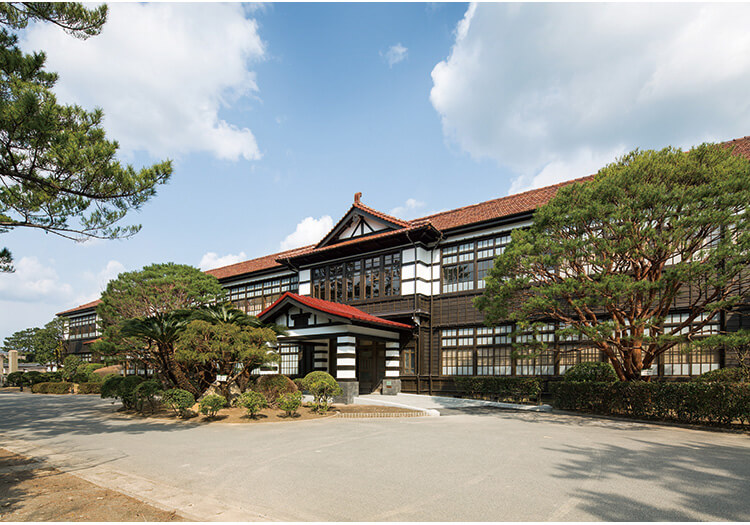 萩・明倫学舎2号館