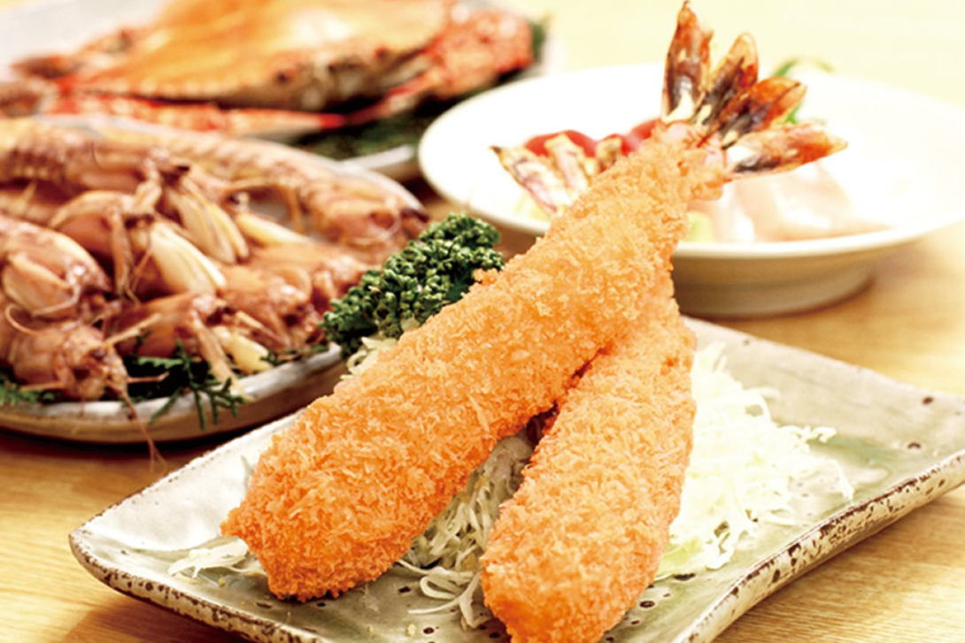 マルハ食堂(地下街ラウンジ店)のエビフライ定食